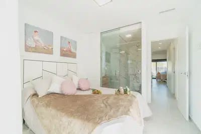 Leilighet til salgs i Los Balcones med svømmebasseng garasje - € 330 000 (Ref: 10064965)
