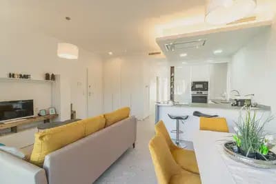 Leilighet til salgs i Los Balcones med svømmebasseng garasje - € 330 000 (Ref: 10064965)