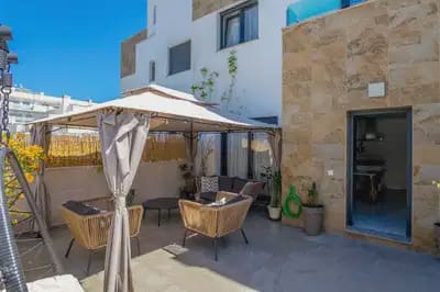 3 bedroom Townhouse for sale in Villamartin with pool - € 325,000 (Ref: 10064982)
