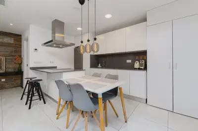 3 bedroom Townhouse for sale in Villamartin, Orihuela with pool - € 325,000 (Ref: 10064982)