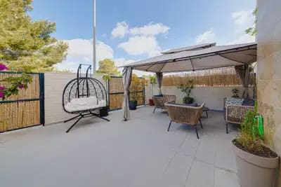 3 bedroom Townhouse for sale in Villamartin, Orihuela with pool - € 325,000 (Ref: 10064982)