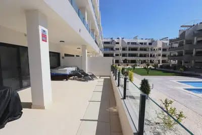 3 chambre Appartement à vendre à Villamartin avec piscine garage - 320 000 € (Ref: 10064986)