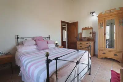 4 bedroom Villa for sale in Albatera with garage - € 320,000 (Ref: 10064994)