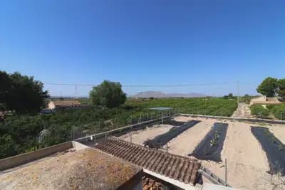 4 bedroom Villa for sale in Albatera with garage - € 320,000 (Ref: 10064994)