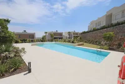 3 soveværelse Penthouse til salg i Algorfa med swimmingpool - € 325.000 (Ref: 10065001)