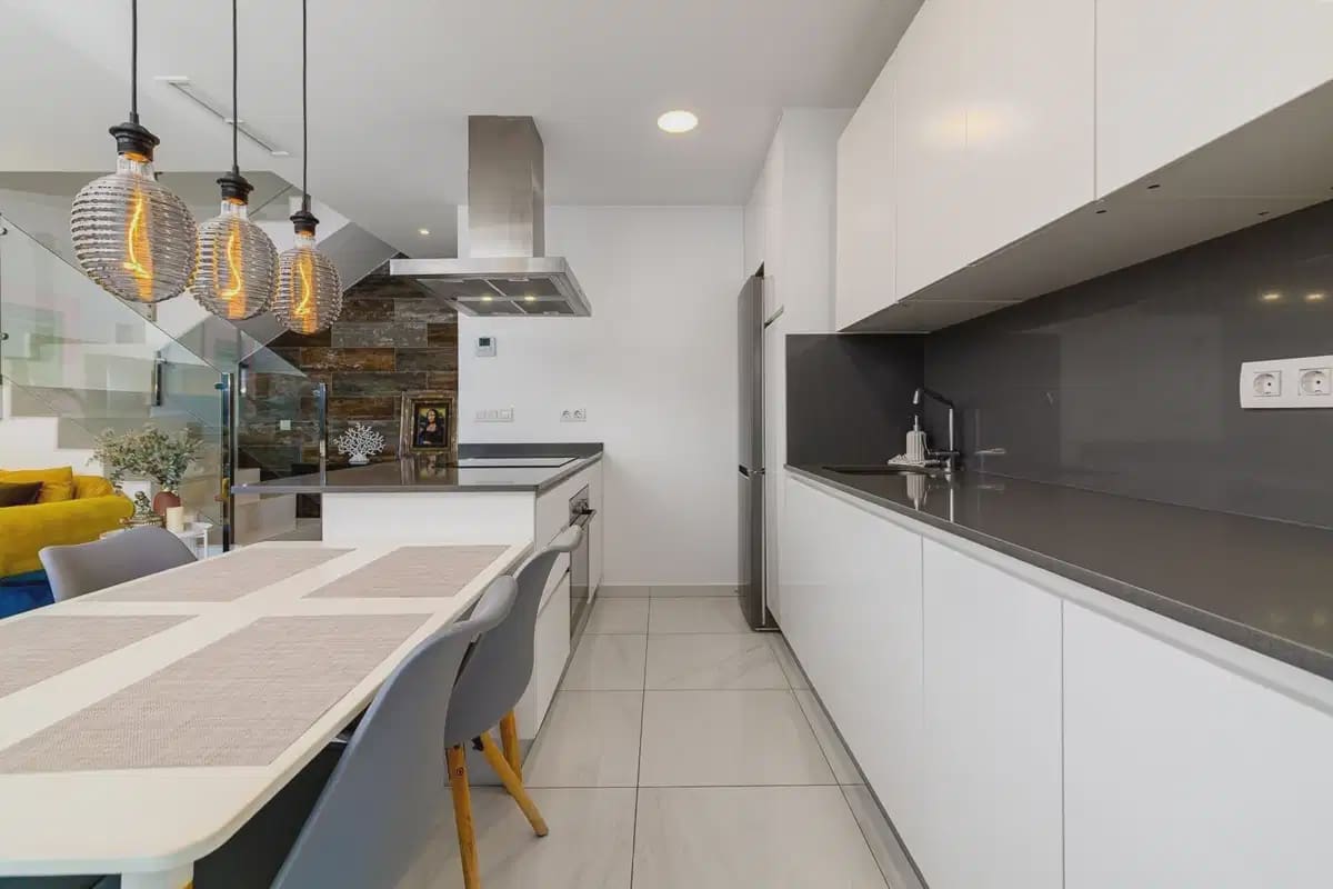 3 camera da letto Villa in vendita in Orihuela Costa con piscina - 325.000 € (Rif: 10065004)