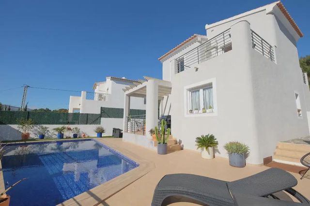 2 bedroom Villa for sale in Alcalalí / Alcanalí - € 349,000 (Ref: 10072887)