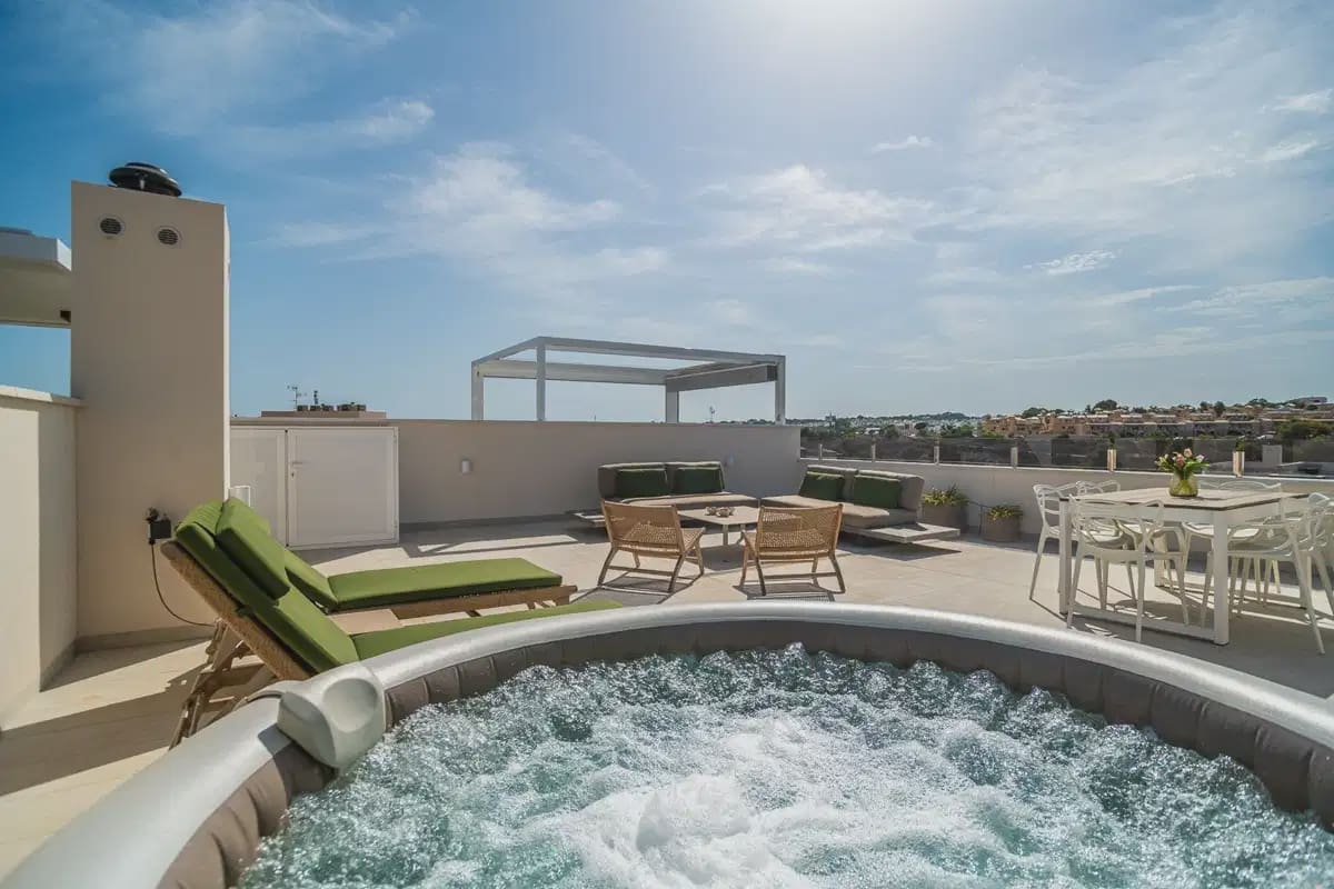 2 sypialnia Penthouse na sprzedaż w Los Altos z basenem garażem - 349 900 € (Ref: 10072889)