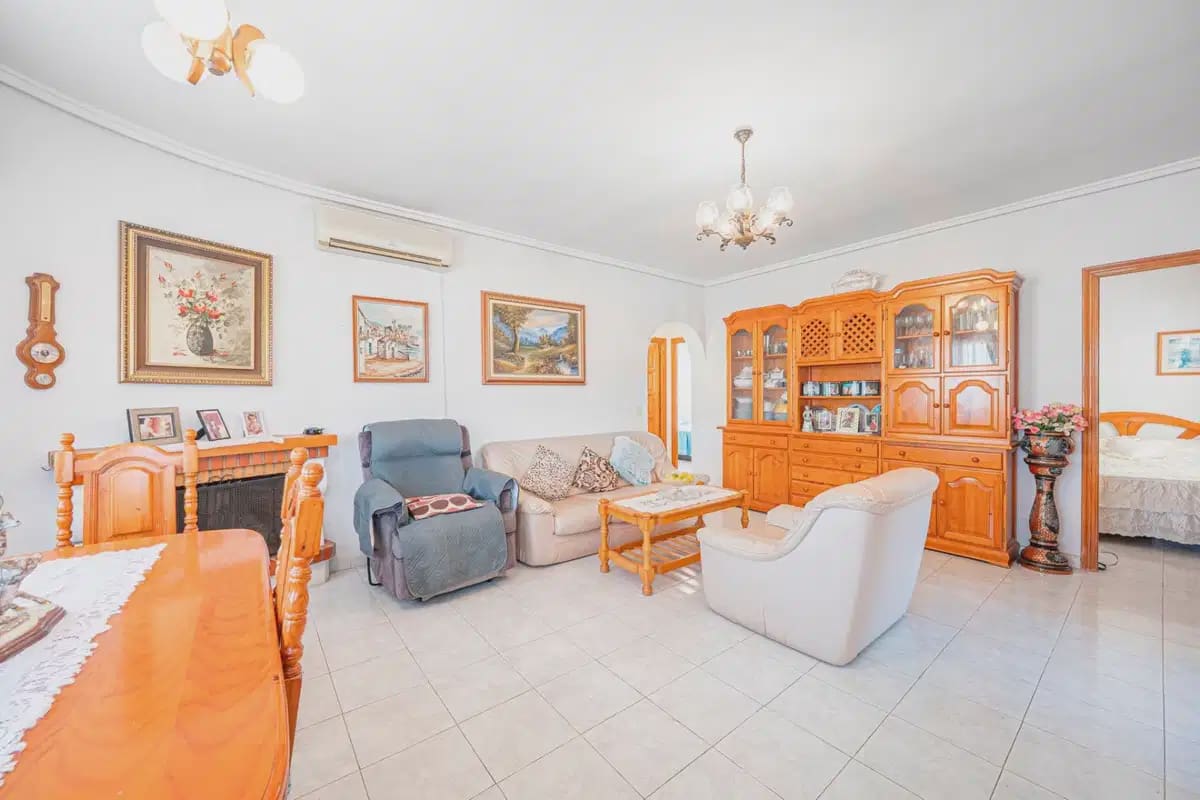 5 soveværelse Villa til salg i Ciudad Quesada med garage - € 359.000 (Ref: 10072891)