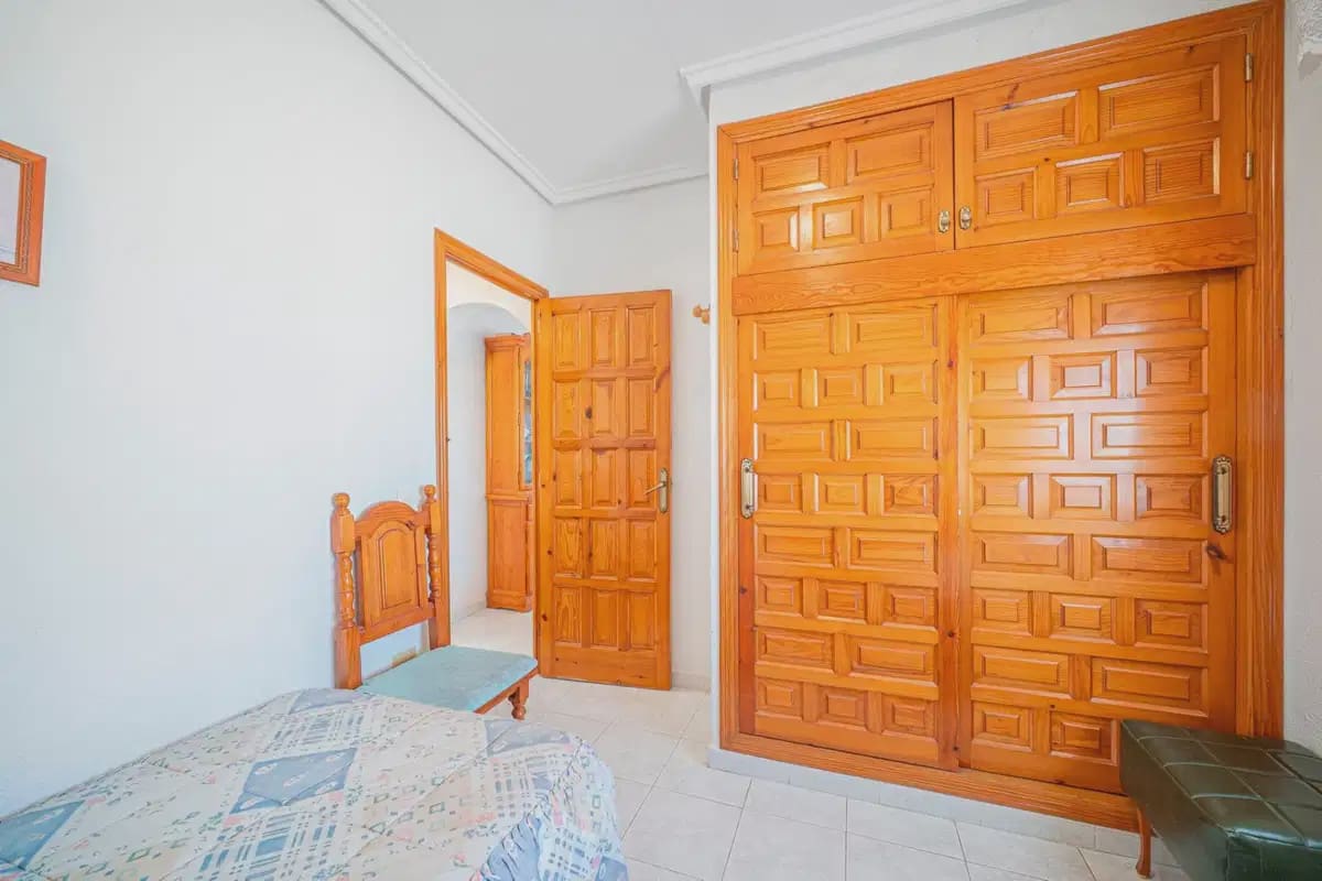 5 soveværelse Villa til salg i Ciudad Quesada med garage - € 359.000 (Ref: 10072891)