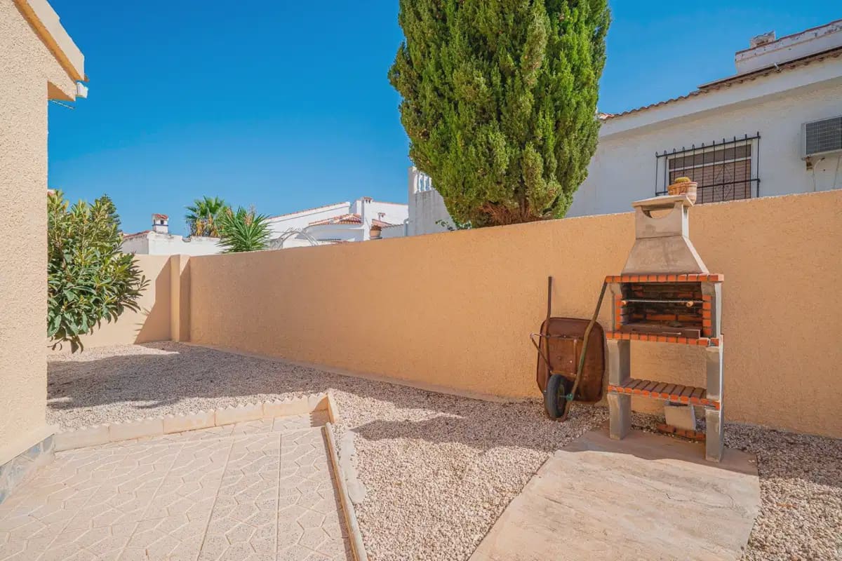 5 soveværelse Villa til salg i Ciudad Quesada med garage - € 359.000 (Ref: 10072891)