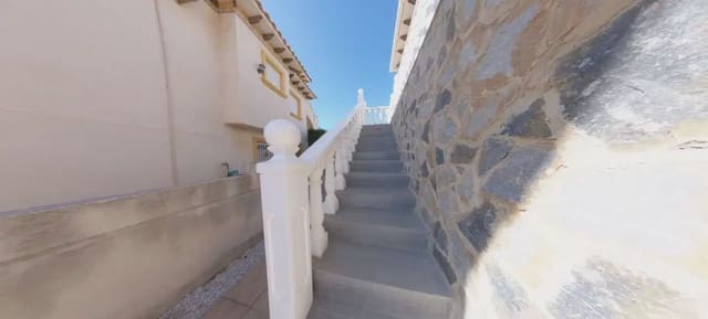 5 quarto Moradia para venda em La Zenia, Orihuela com piscina - 359 995 € (Ref: 10072893)