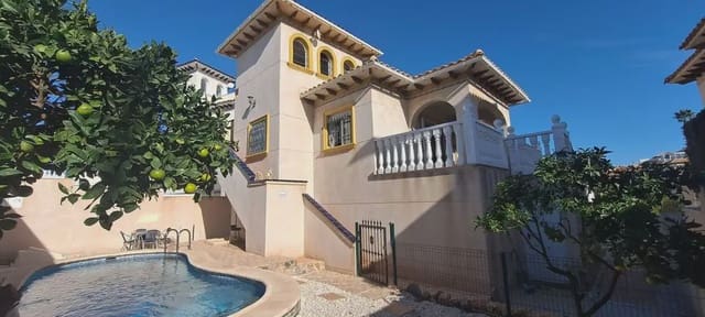 5 quarto Moradia para venda em La Zenia, Orihuela com piscina - 359 995 € (Ref: 10072893)