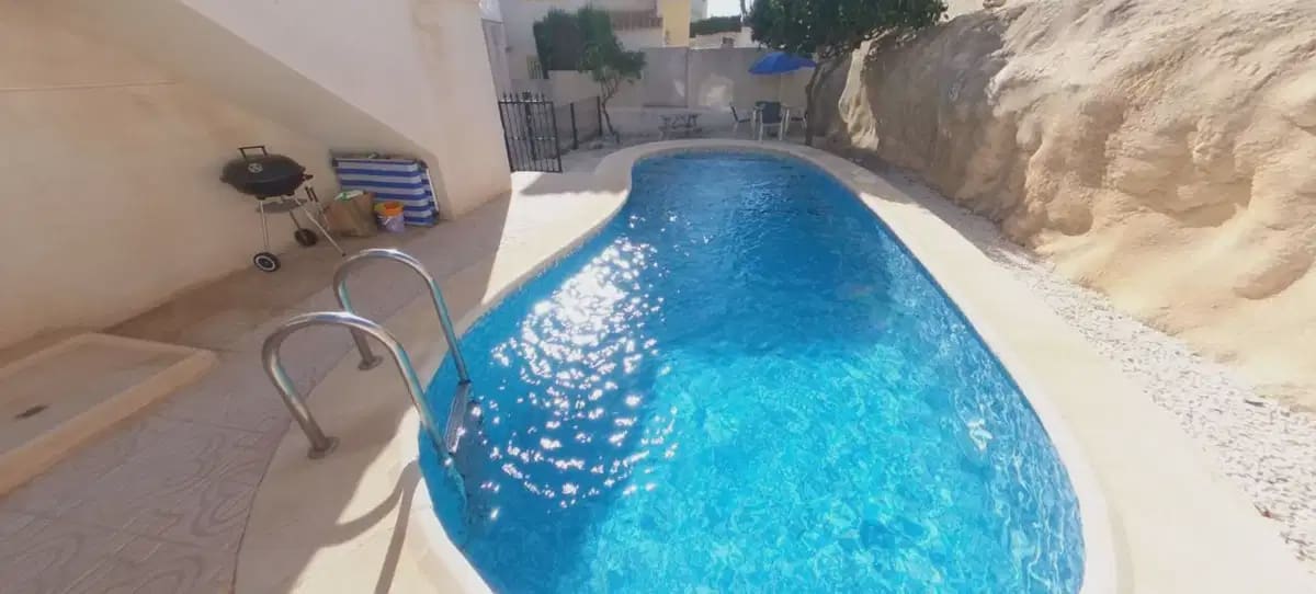 5 quarto Moradia para venda em La Zenia com piscina - 359 995 € (Ref: 10072893)