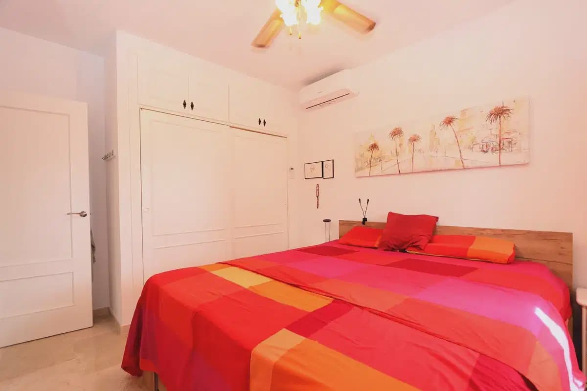 3 quarto Moradia para venda em Villamartin - 349 990 € (Ref: 10072895)