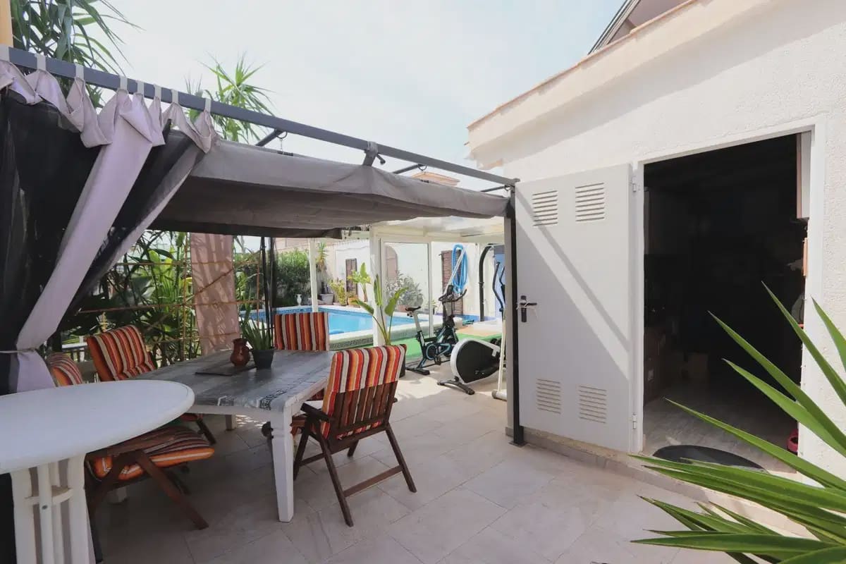 3 quarto Moradia para venda em Villamartin - 349 990 € (Ref: 10072895)