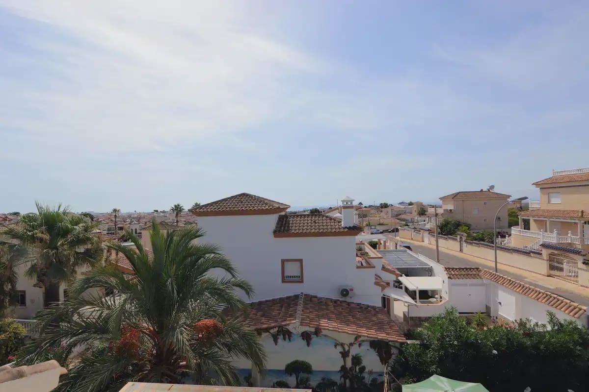 3 sypialnia Willa na sprzedaż w Villamartin - 349 990 € (Ref: 10072900)