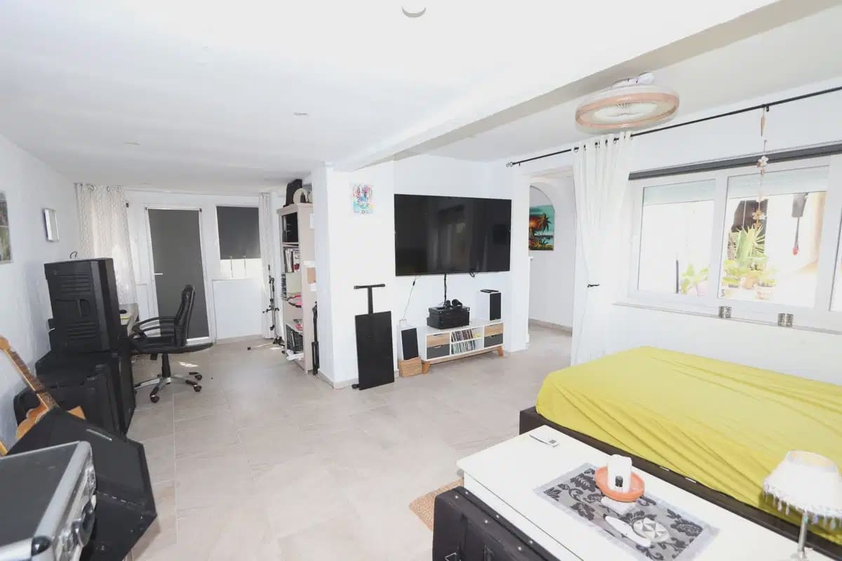 3 sypialnia Willa na sprzedaż w Villamartin - 349 990 € (Ref: 10072900)