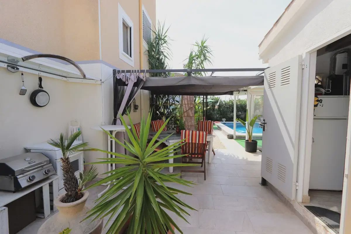 3 sypialnia Willa na sprzedaż w Villamartin - 349 990 € (Ref: 10072900)