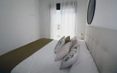 Omakotitalo myytävänä paikassa Pilar de la Horadada mukana uima-altaan - 354 900 € (Ref: 10072901)