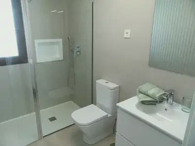 Omakotitalo myytävänä paikassa Pilar de la Horadada mukana uima-altaan - 354 900 € (Ref: 10072901)
