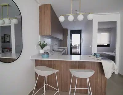 Omakotitalo myytävänä paikassa Pilar de la Horadada mukana uima-altaan - 354 900 € (Ref: 10072901)