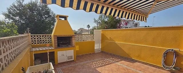 3 chambre Maison de Ville à vendre à La Mata, Torrevieja avec piscine garage - 349 900 € (Ref: 10072906)