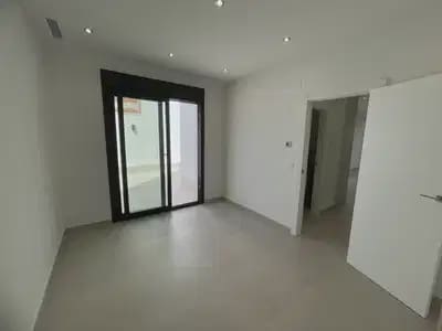 3 soveværelse Villa til salg i Heredades med garage - € 359.900 (Ref: 10072910)