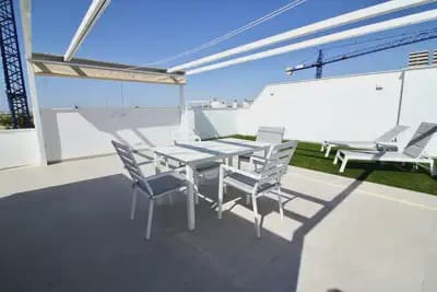 3 makuuhuone Omakotitalo myytävänä paikassa Pilar de la Horadada mukana uima-altaan - 345 000 € (Ref: 10072913)