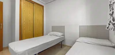 3 sovrum Lägenhet till salu i Playa Flamenca med pool - 339 000 € (Ref: 10072925)