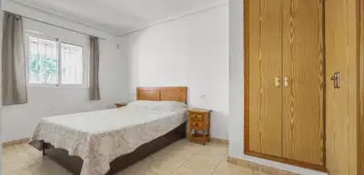 3 sovrum Lägenhet till salu i Playa Flamenca med pool - 339 000 € (Ref: 10072925)