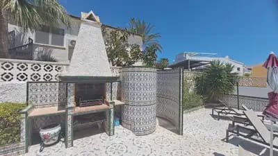 3 sovrum Villa till salu i Blue Lagoon med pool garage - 350 000 € (Ref: 10072926)