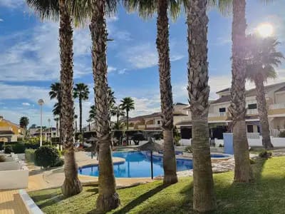 Casa de 3 habitaciones en Ciudad Quesada en venta con piscina garaje - 340.000 € (Ref: 10072928)