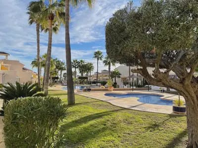 Casa de 3 habitaciones en Ciudad Quesada en venta con piscina garaje - 340.000 € (Ref: 10072928)