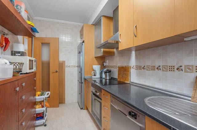 3 quarto Casa em Banda para venda em Villamartin, Orihuela com piscina - 345 000 € (Ref: 10072930)