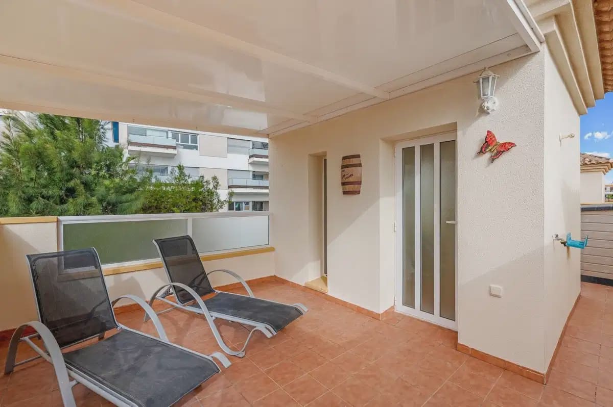 3 quarto Casa em Banda para venda em Villamartin com piscina - 345 000 € (Ref: 10072930)