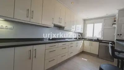 3 quarto Apartamento para venda em Villamartin - 360 000 € (Ref: 10072934)