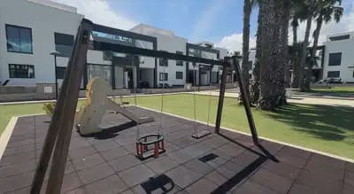 2 slaapkamer Huis te koop in La Zenia met zwembad - € 339.000 (Ref: 10072938)