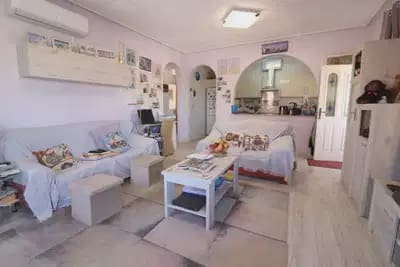 Chalet de 3 habitaciones en Benimar en venta con garaje - 349.950 € (Ref: 10072940)