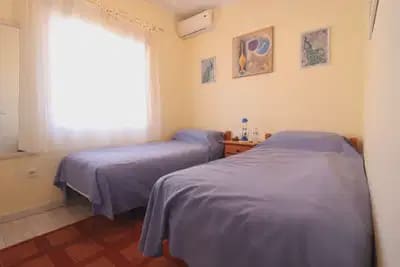 Chalet de 3 habitaciones en Benimar en venta con garaje - 349.950 € (Ref: 10072940)