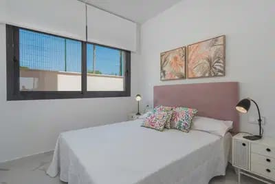 2 soveværelse Byhus til salg i San Miguel de Salinas med swimmingpool - € 339.000 (Ref: 10072943)