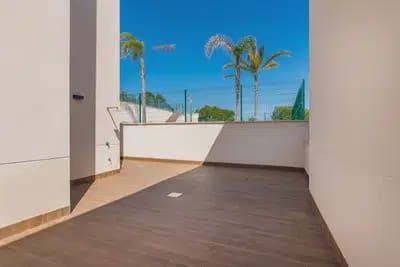 2 soveværelse Byhus til salg i San Miguel de Salinas med swimmingpool - € 339.000 (Ref: 10072943)