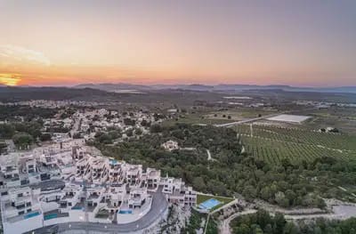 2 soveværelse Byhus til salg i San Miguel de Salinas med swimmingpool - € 339.000 (Ref: 10072943)