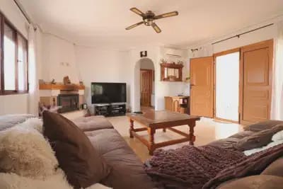 3 soveværelse Villa til salg i Formentera del Segura med garage - € 365.000 (Ref: 10072946)