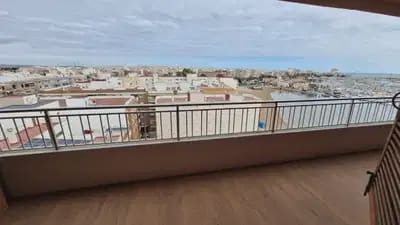 3 quarto Apartamento de Praia para venda em Torrevieja com piscina garagem - 250 000 € (Ref: 10072949)
