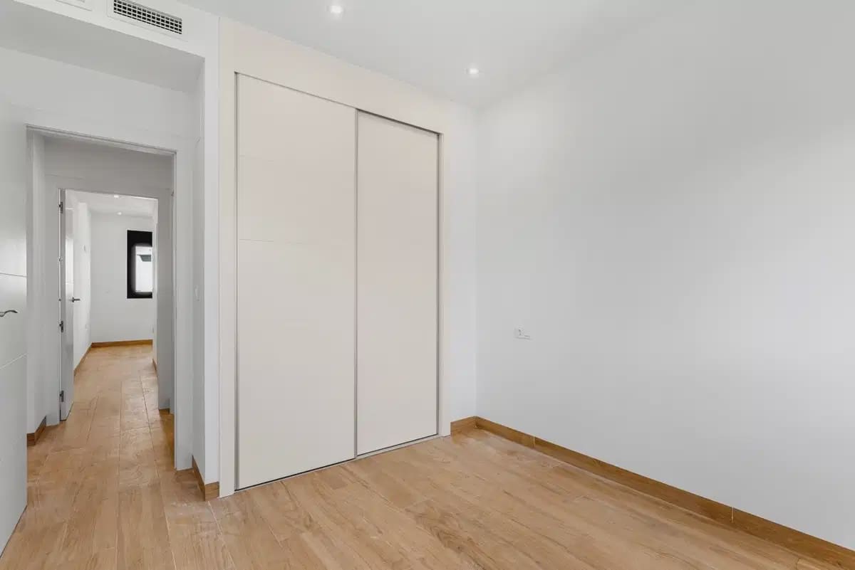2 slaapkamer Penthouse te koop in Los Balcones met zwembad - € 369.000 (Ref: 10080396)