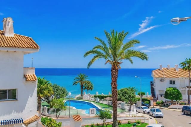 3 soverom Hus til salgs i Campoamor, Orihuela med svømmebasseng - € 375 000 (Ref: 10080397)