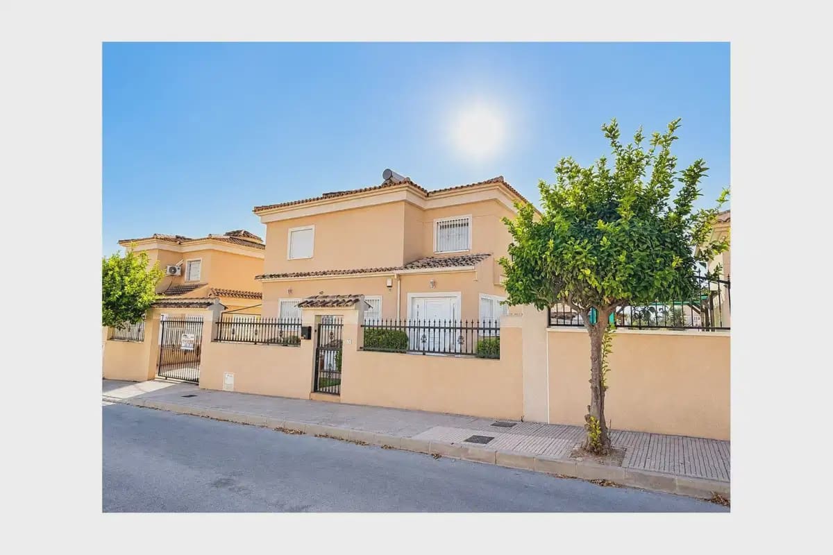 4 soveværelse Villa til salg i San Fulgencio - € 375.000 (Ref: 10080398)