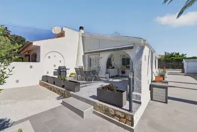 3 soverom Villa til salgs i Torrevieja - € 379 000 (Ref: 10080403)