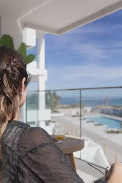 Apartament na sprzedaż w Denia z basenem garażem - 379 000 € (Ref: 10080405)